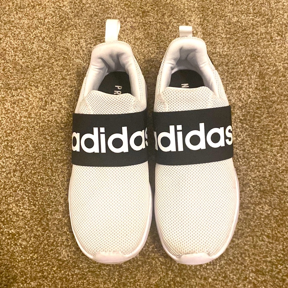 Men’s Adidas shoes size 9.5